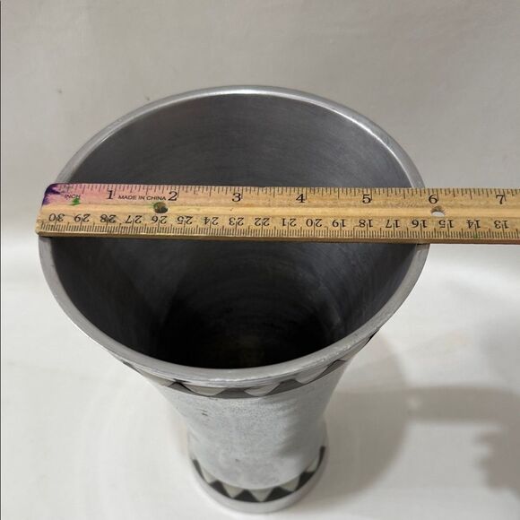 Towle Silver Smiths Vase Midnight Pearl Trumpet Made In India 9 X 6 Inches - Picture 15 of 15